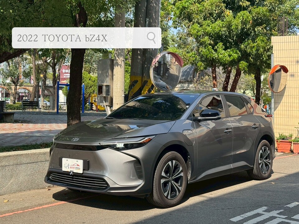 2022 TOYOTA bZ4X